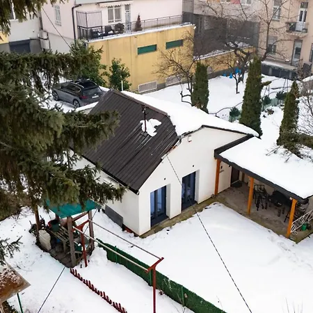 Festina アパート